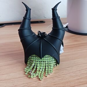 Disney Villians Maleficent GLOW IN THE DARK  Keychain